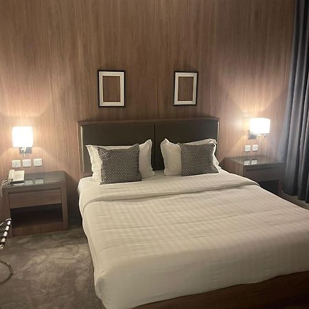 利雅德Land Walk Al Aqiq公寓式酒店 外观 照片