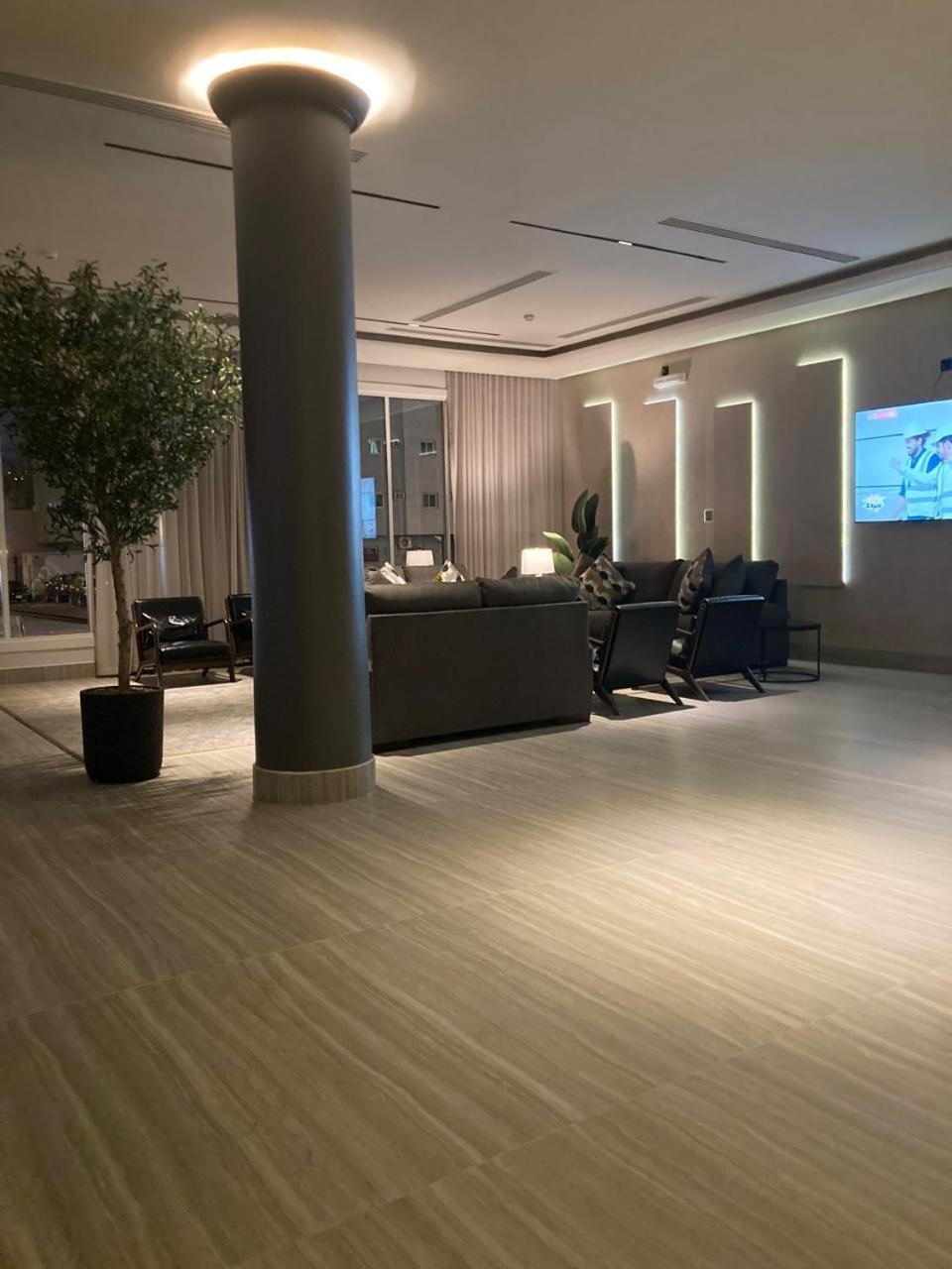 利雅德Land Walk Al Aqiq公寓式酒店 外观 照片