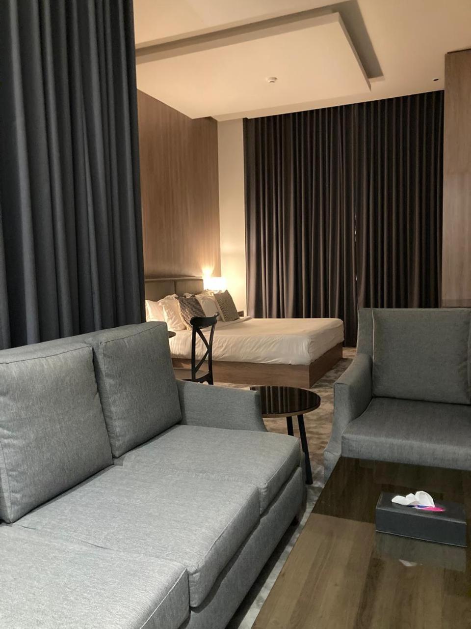 利雅德Land Walk Al Aqiq公寓式酒店 外观 照片