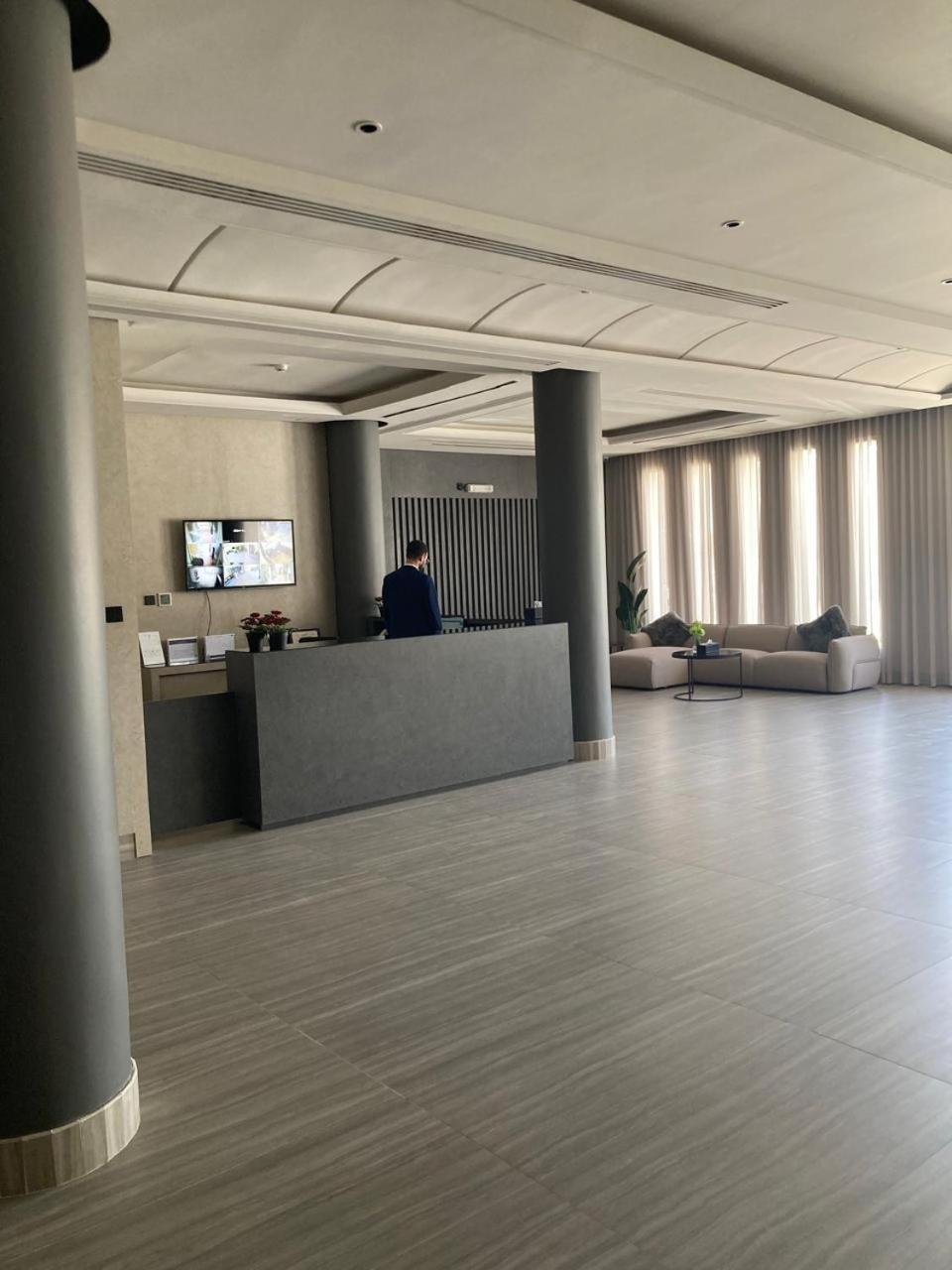 利雅德Land Walk Al Aqiq公寓式酒店 外观 照片